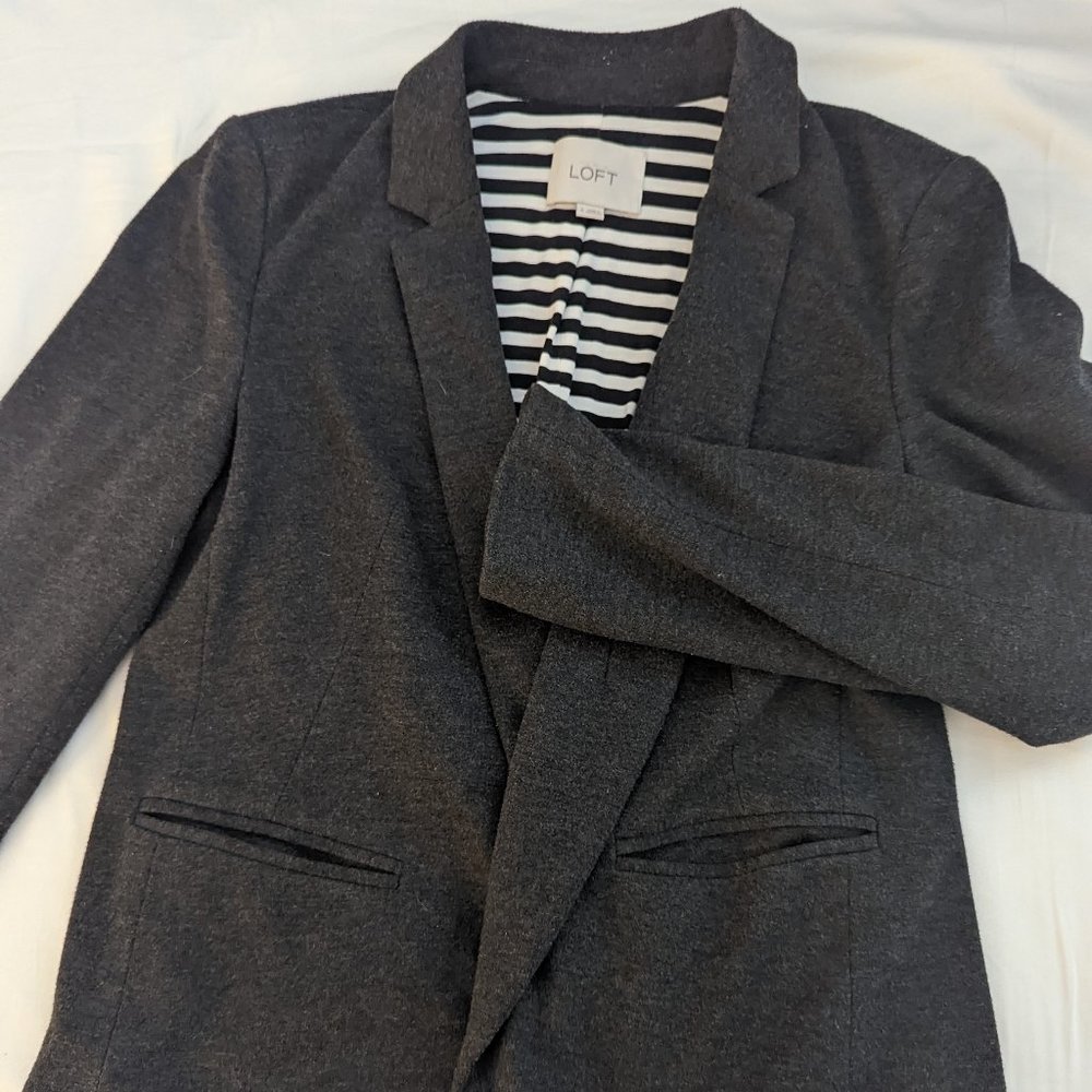 Loft blazer size 4
